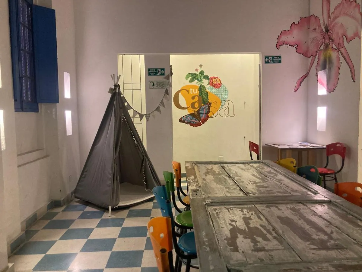 Hostal Casa Lantana La Candelaria Богота Мини-отель